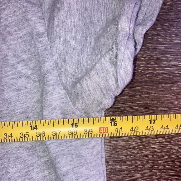 Womens Madison Labiche Paris Gray Crop Top Tee Small w/ Pink Oh LA LA! - Picture 5 of 7